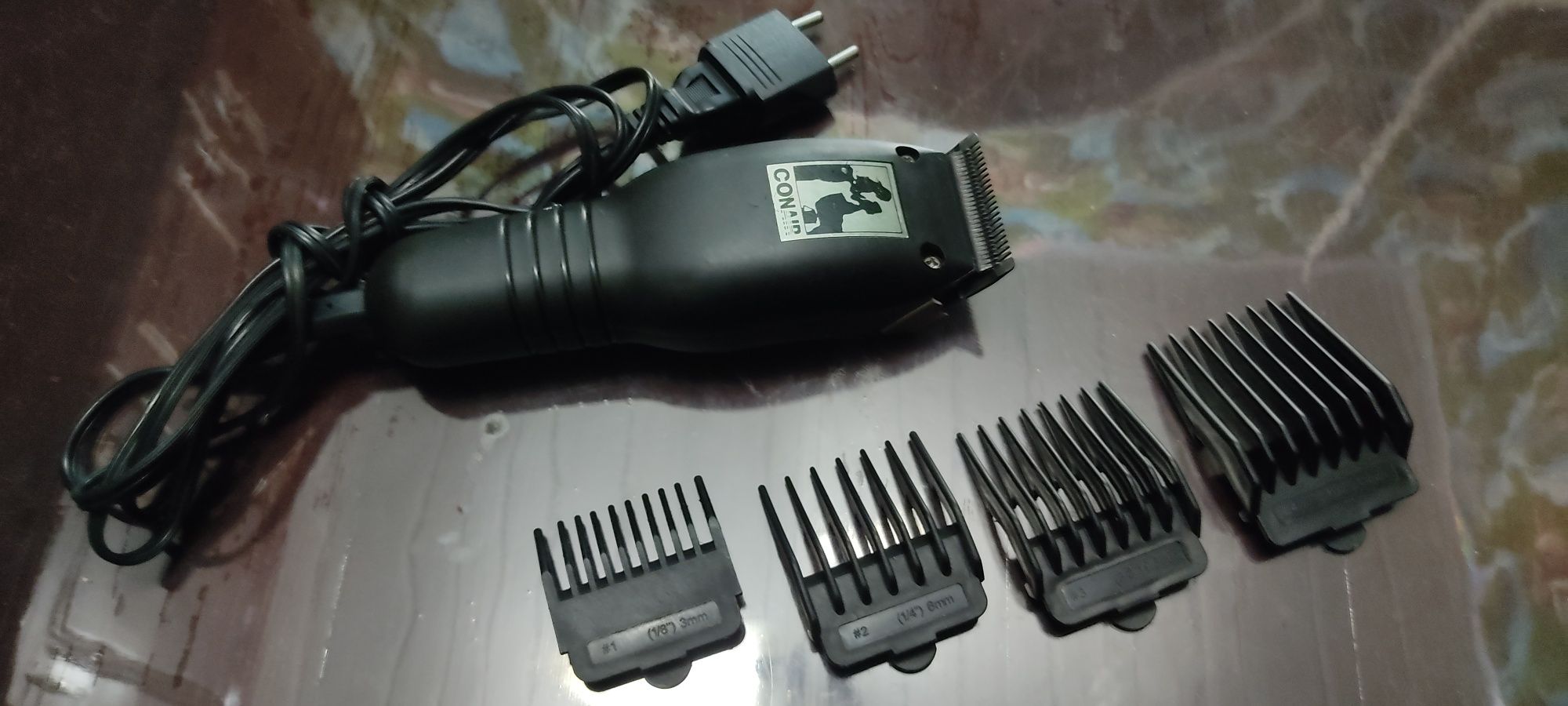 Продам CONAIR машинку для стрижки волос