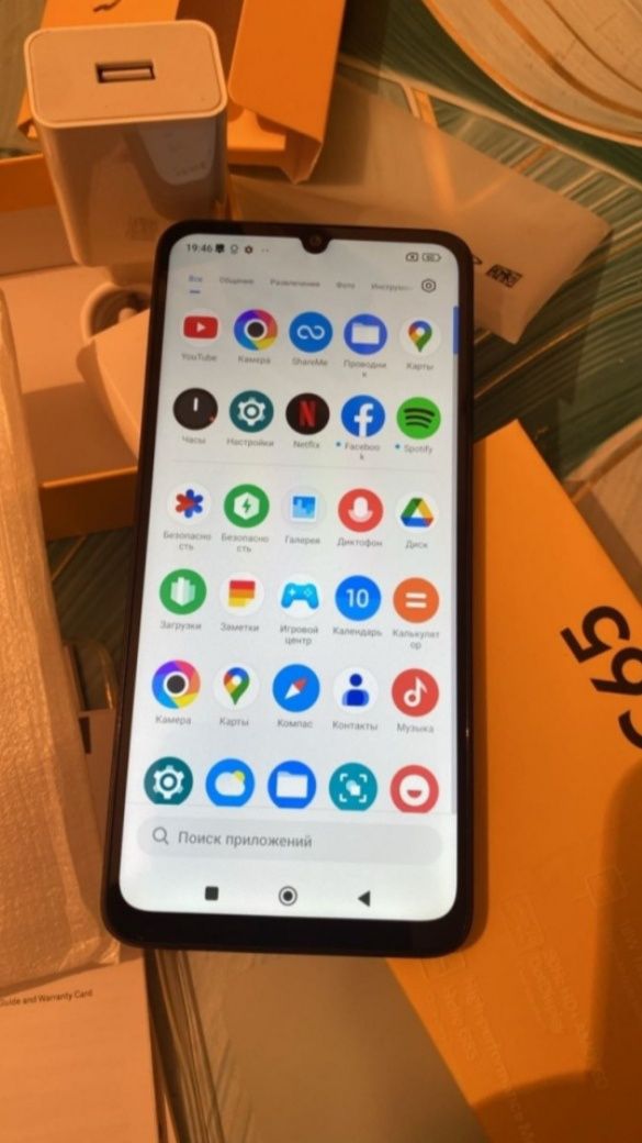 Продам POCO C65 в хорошем состоянии
