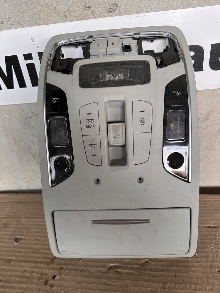 Плафон ауди а6 а7 / audi a6 a7 4g