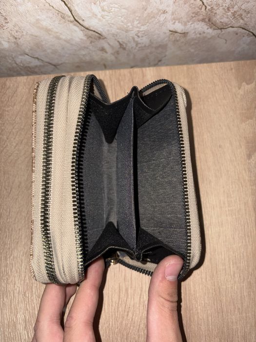 Портмоне на guess