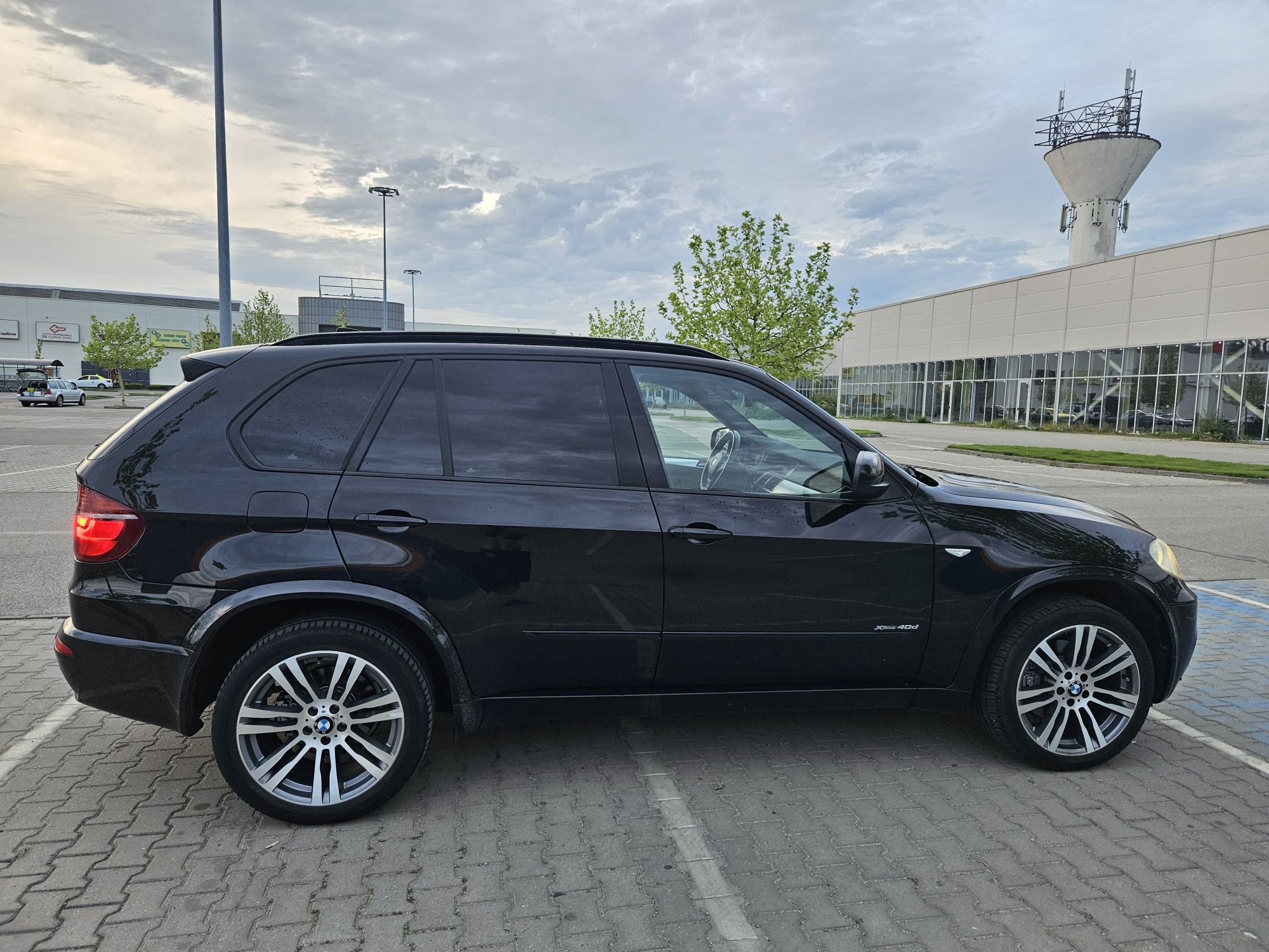 BMW X5 E70 40d 306 cai M Pachet de fabrica facelift eventual variante