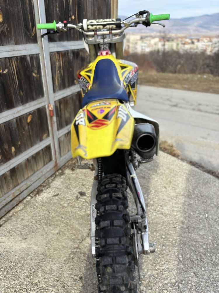 Suzuki RMZ 450 2007 година