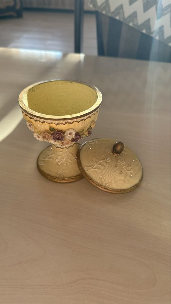 Шкатулка для украшений