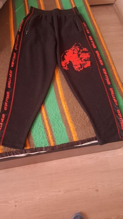 Спортен фитнес панталон 80лв без коментар по цената