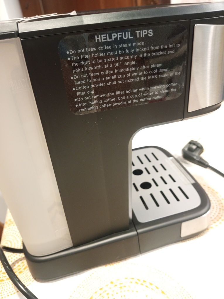 Продам новую кофеварку Brayer BR 1105 – отличный подарок!