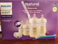 Vand 1/2 set biberoane, tetine, perie Philips Avent Natural Response