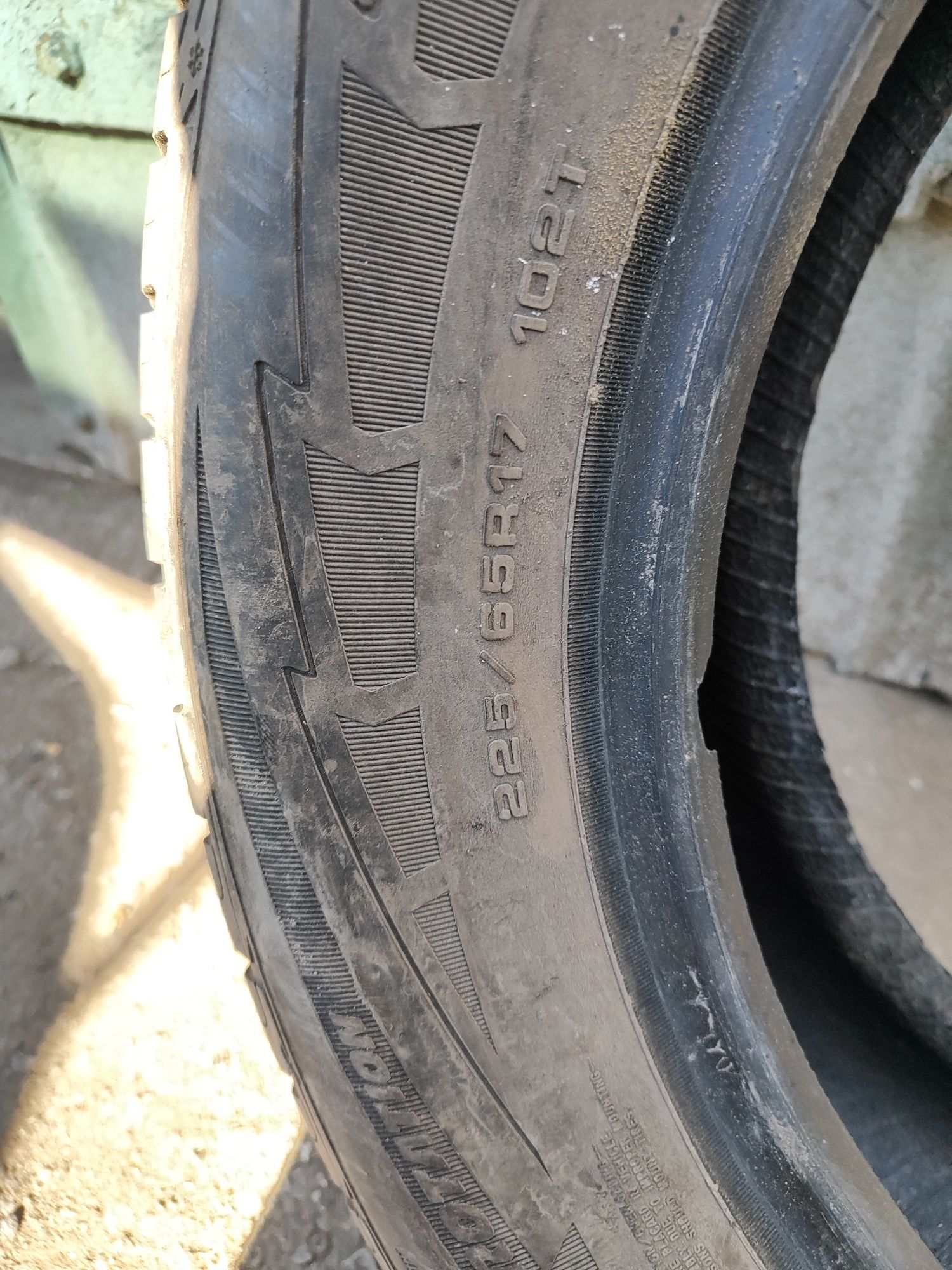 Продам резину Goodyear