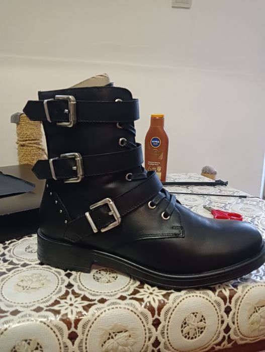 Есенни боти - кожа