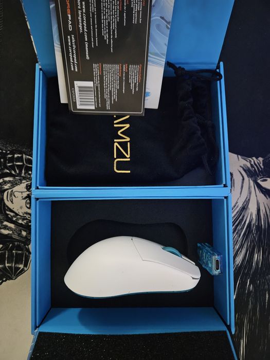 Mouse Gaming Lamzu Atlantis Mini (49g)