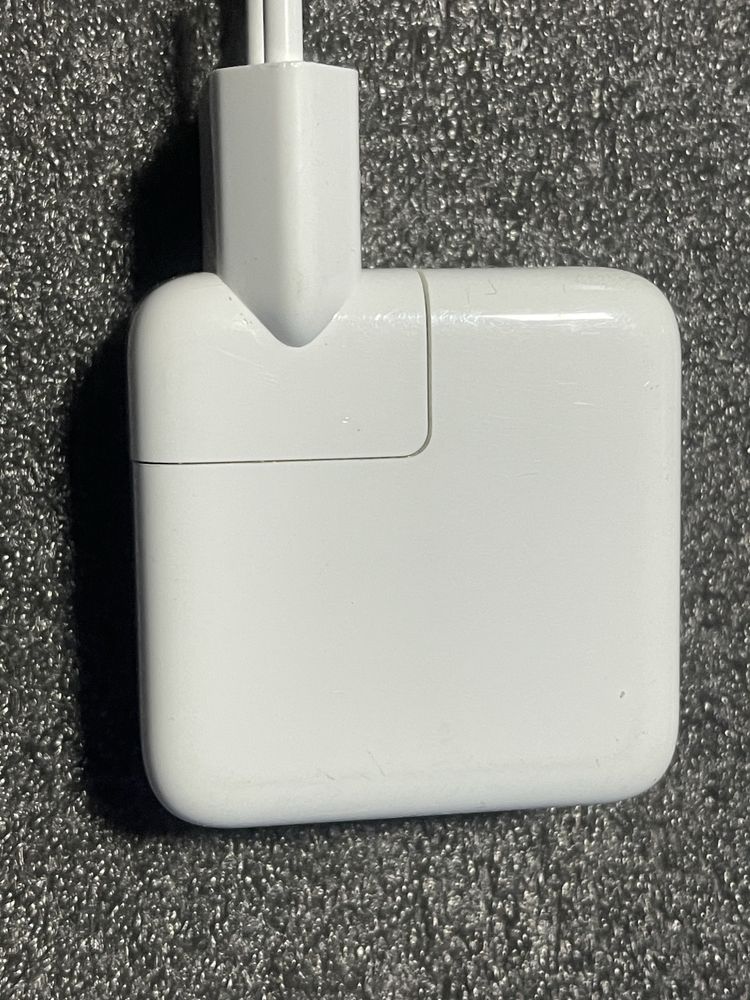 Apple usb c, 30w A2164