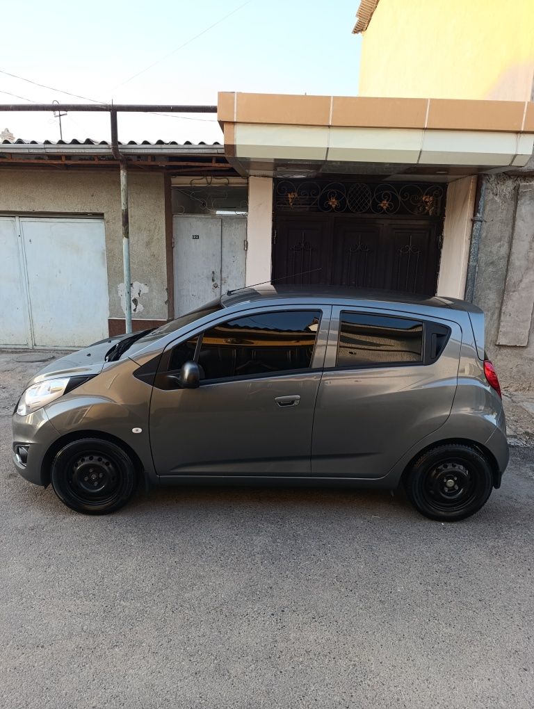 Spark sotiladi gazi bor