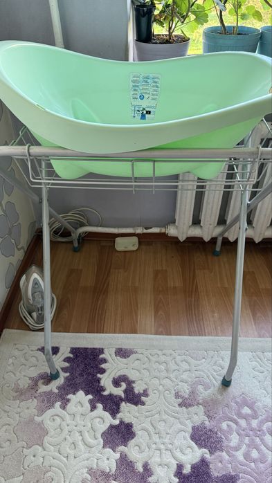 Продам детскую ванночку для купания