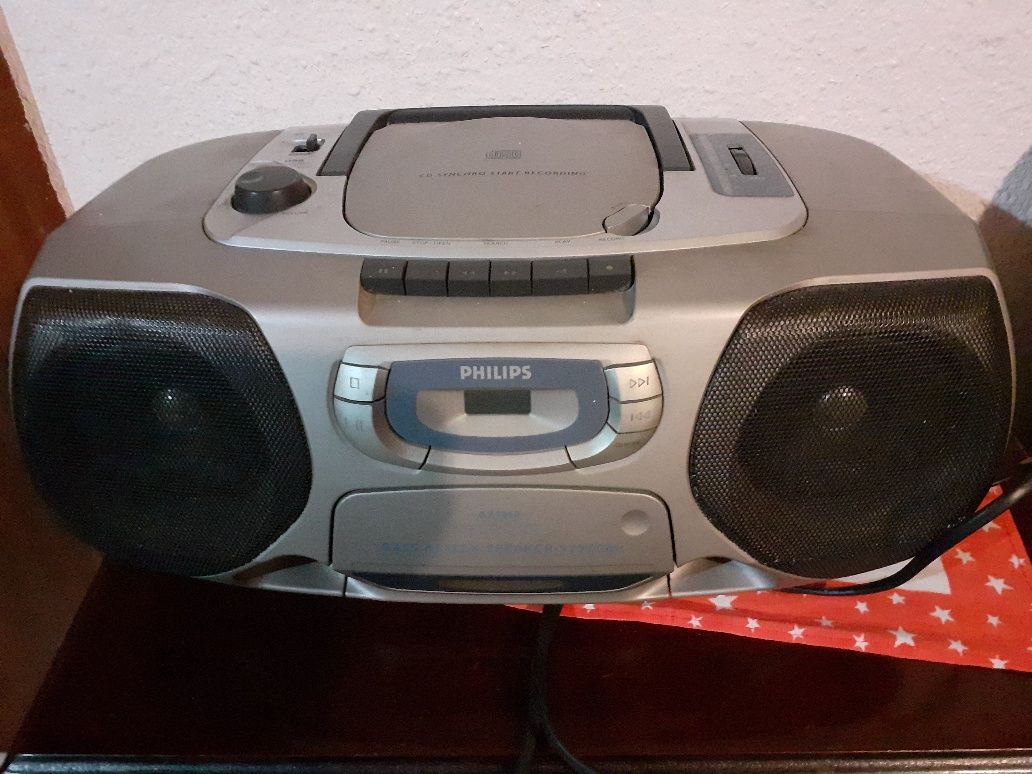 Receiver stereo tuner Sony STR/D 495 P si Radiocasetofon cu cd Philips