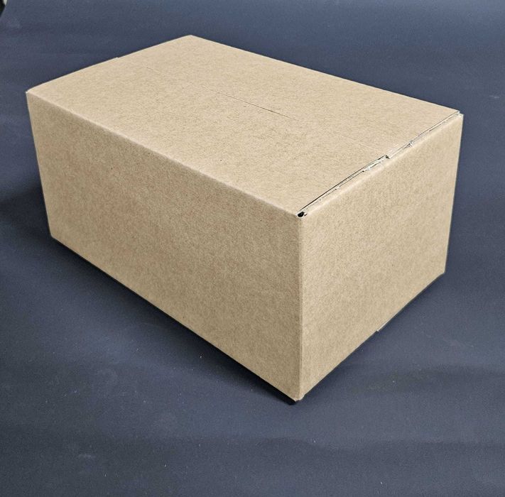 Cutii de carton curierat, cutii colorate, cutii clasice, personalizate