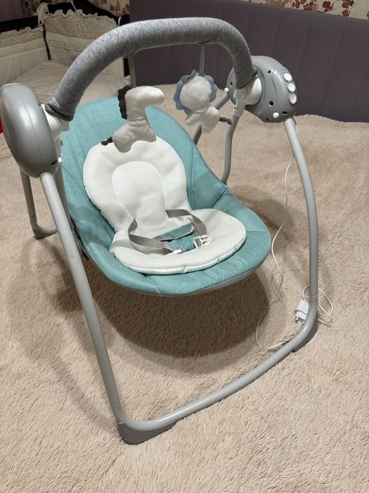 Качеля для младенца (электрическая)