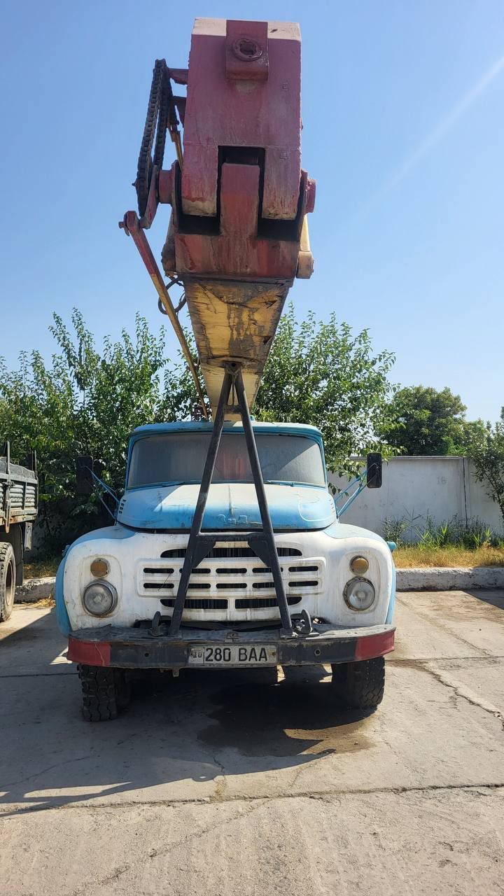 Zil aftovishka aftoko'targich sotiladi
