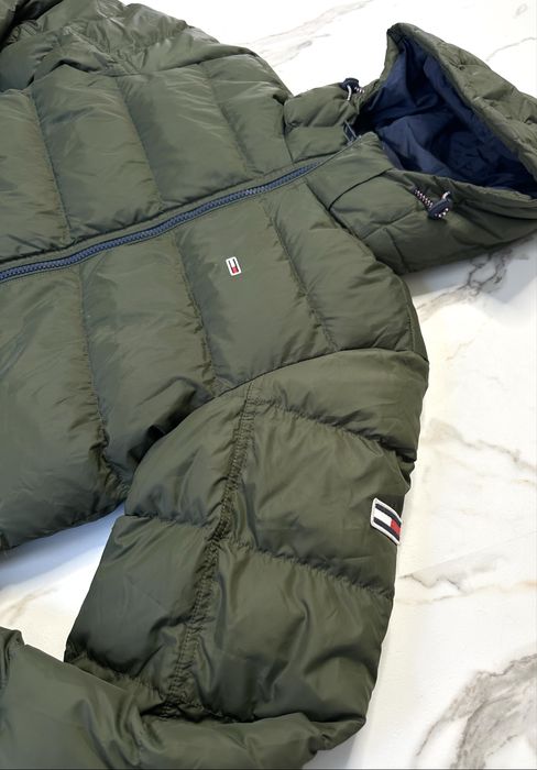 Мъжко зимно яке Tommy Hilfiger - размер L - Отлично състояние