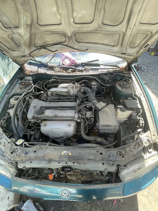 Mazda 323f an 1996