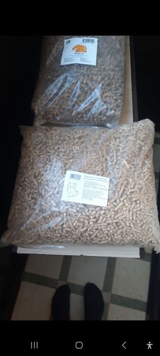 Продаётся недорогой древесный наполнитель для всех домашних животных