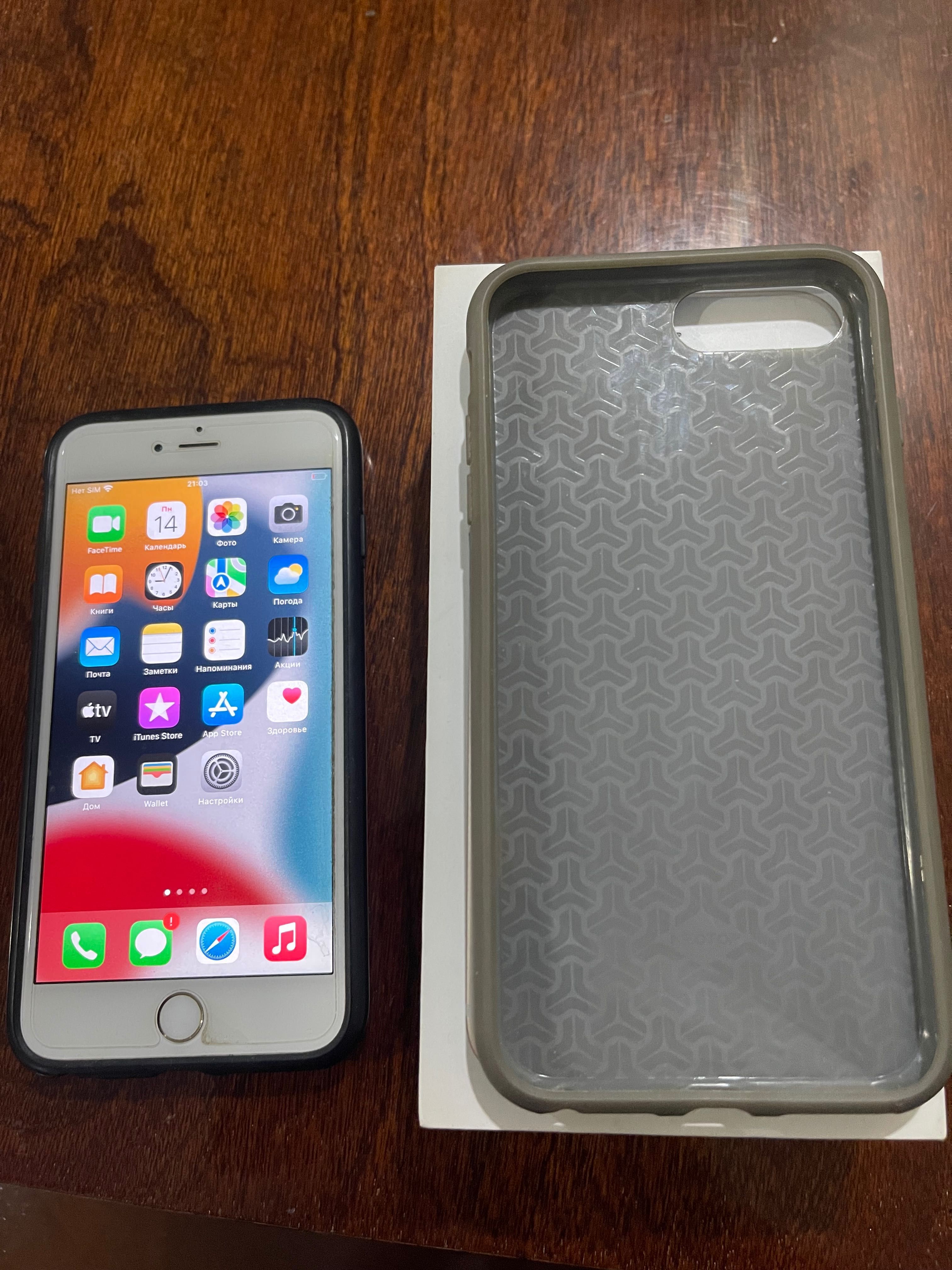 Продаю Айфон 6s plyus