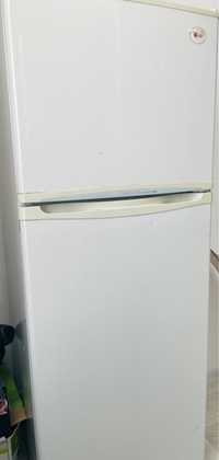 Продам холодильники марки ЛЖ и Самсунг