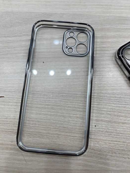 Huse de calitate pentru iPhone 12 MINI