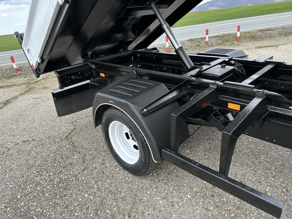 Iveco Daily 35C13, Diesel - Basculabil, bena 3m, Clima