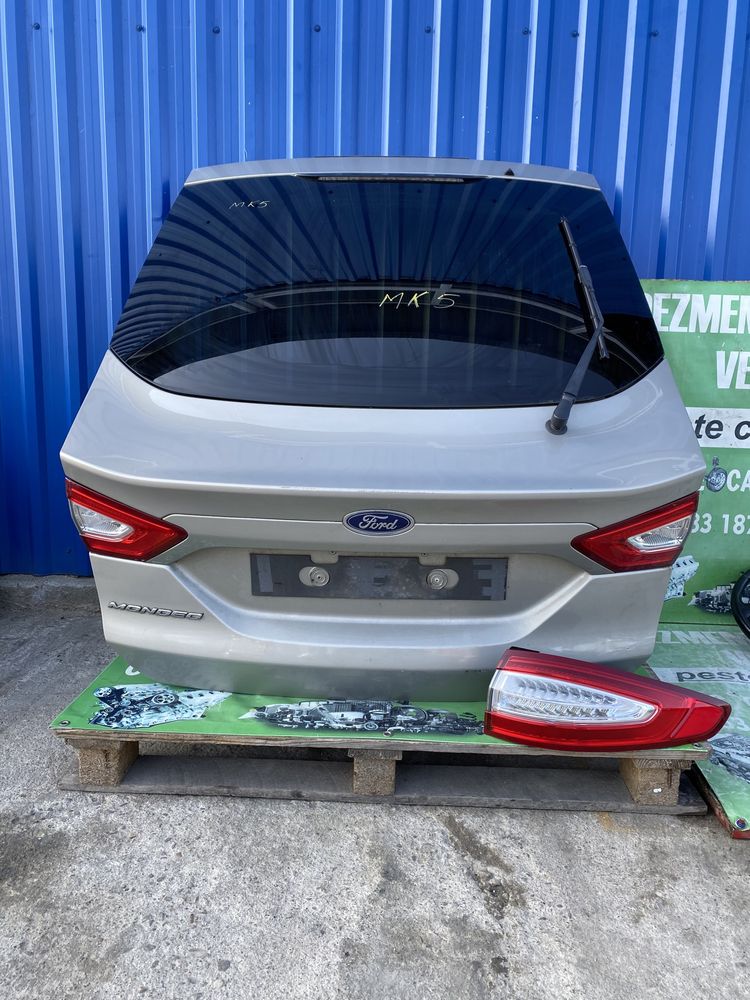 Haion cu lunetă Ford Mondeo Mk5 2016