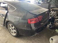 haion spate audi a5 Sline , 2012 dezmembrari audi a5