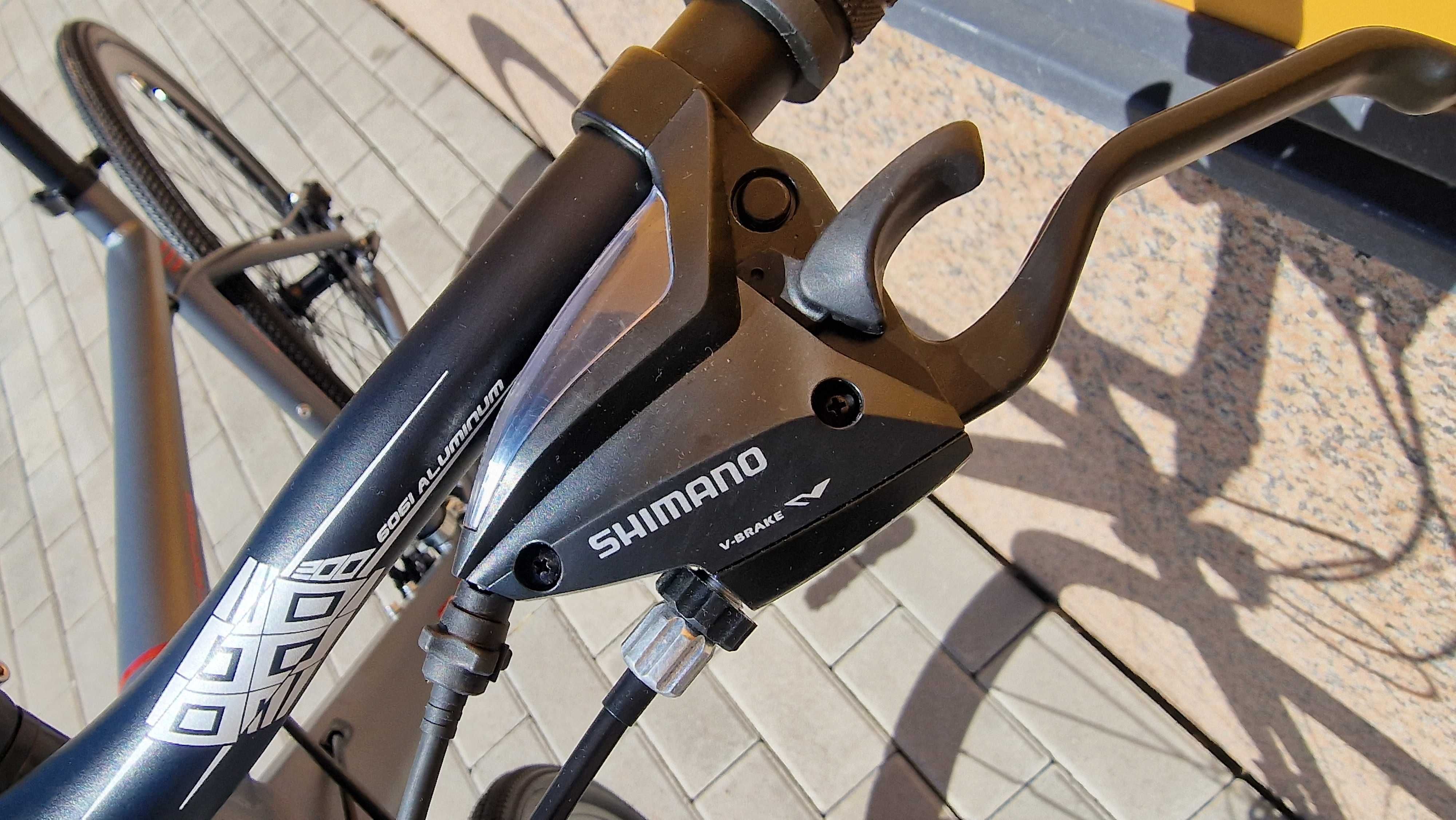 Велосипед дорожный гибрид Shimano Tourney 3×8 кассета