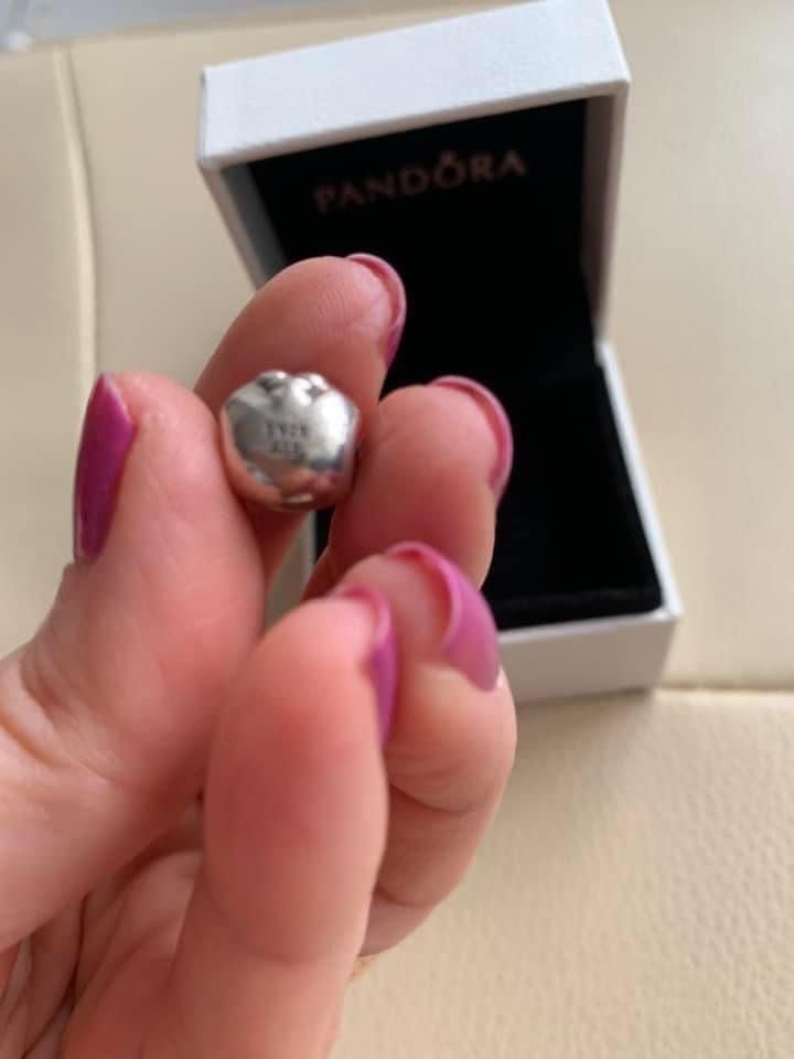 Pandora charm original animal ( peaceful  urs panda)