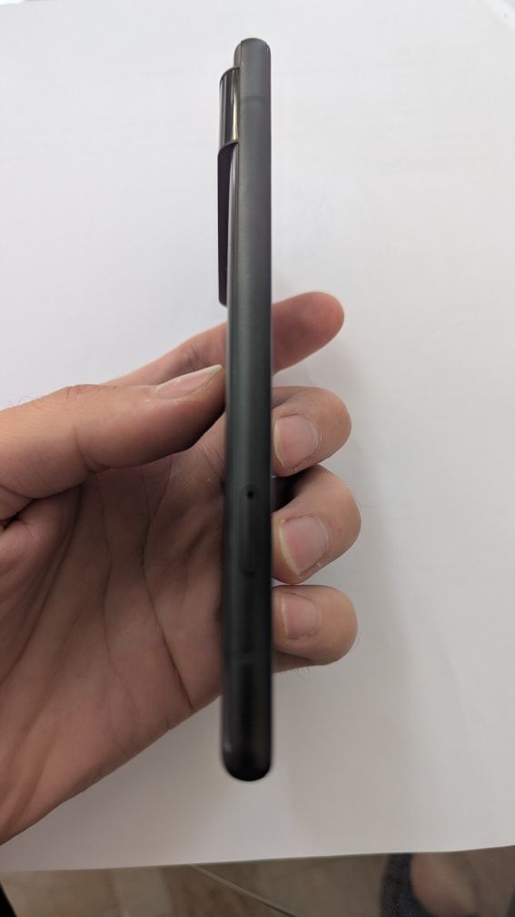 Продавам Google pixel 6