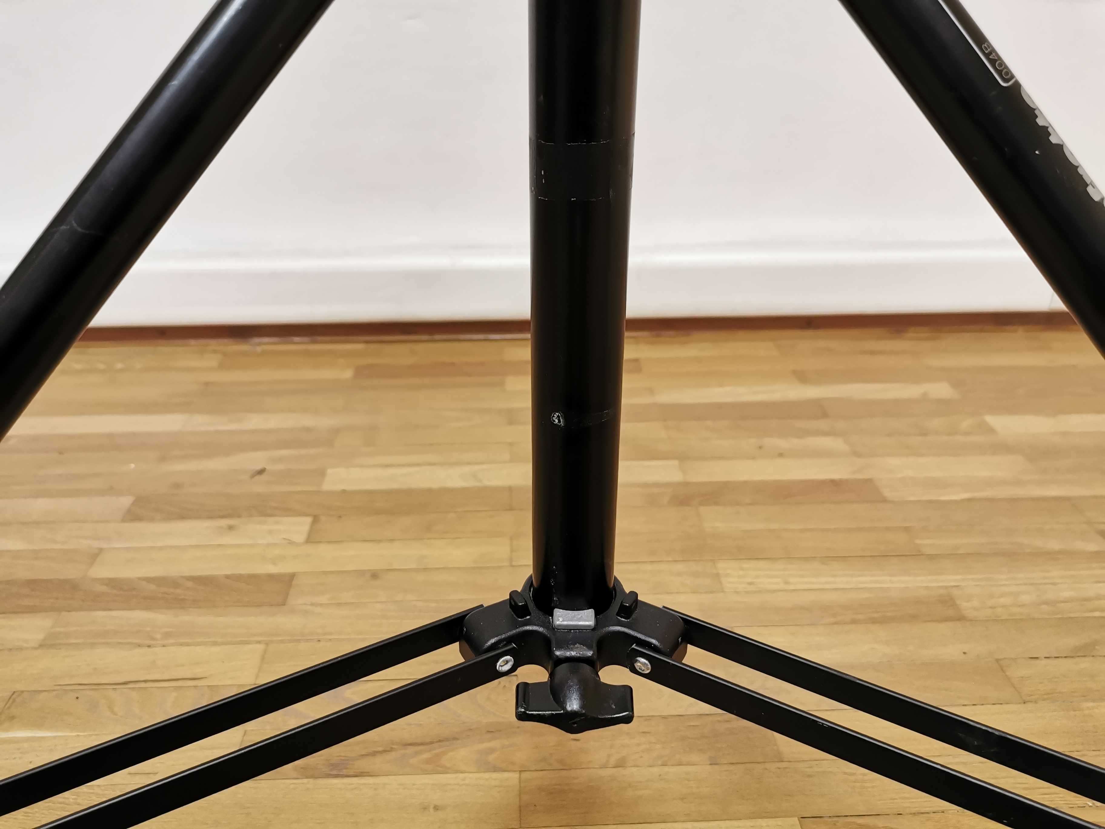 Статив за осветление Manfrotto 004B Master Stand (9 кг товароносимост)
