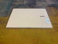 laptop Acer S7-392, deosebit, i7, touchscreen, 8 gb, alb
