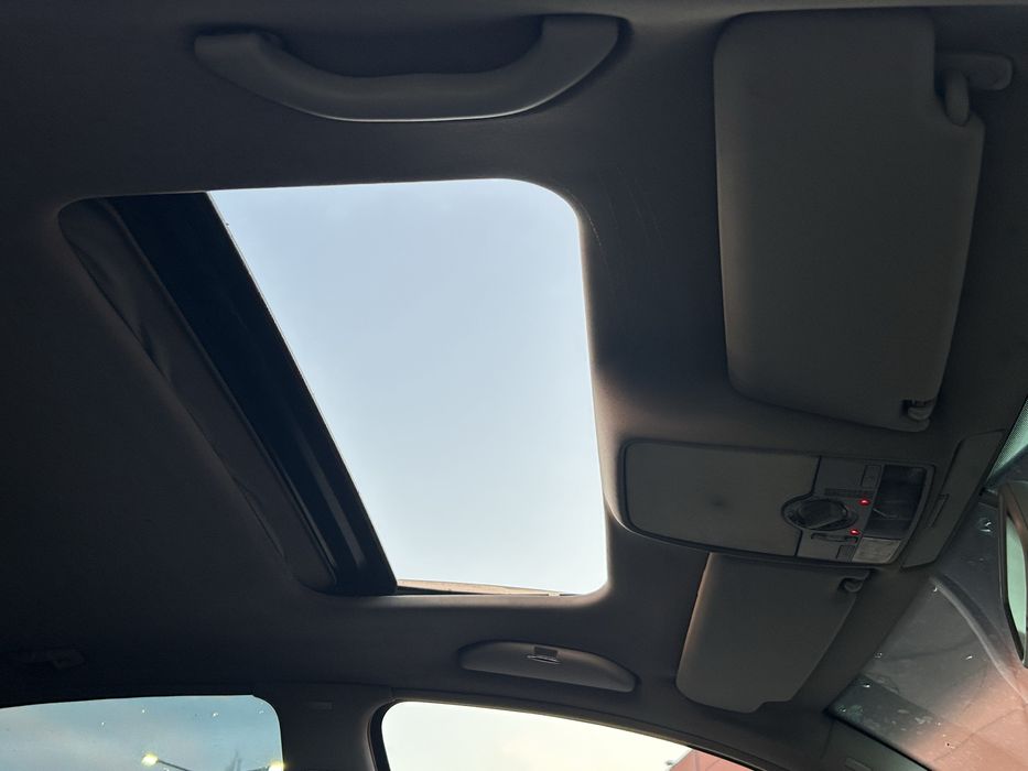 Skoda Superb 2006 2.5L diesel automat piele trapa jante stare buna +/-