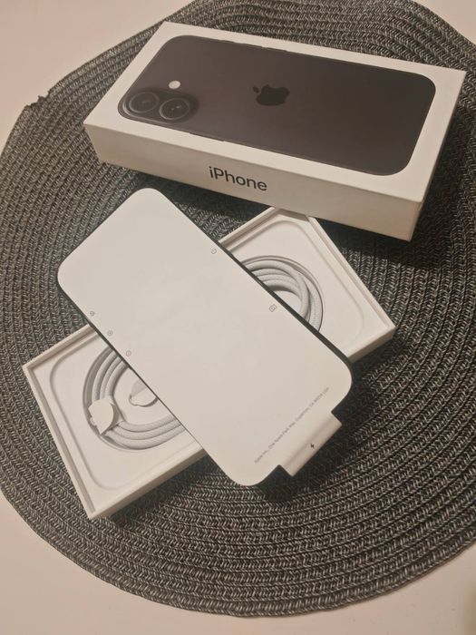 İPhone 16 black НОВ