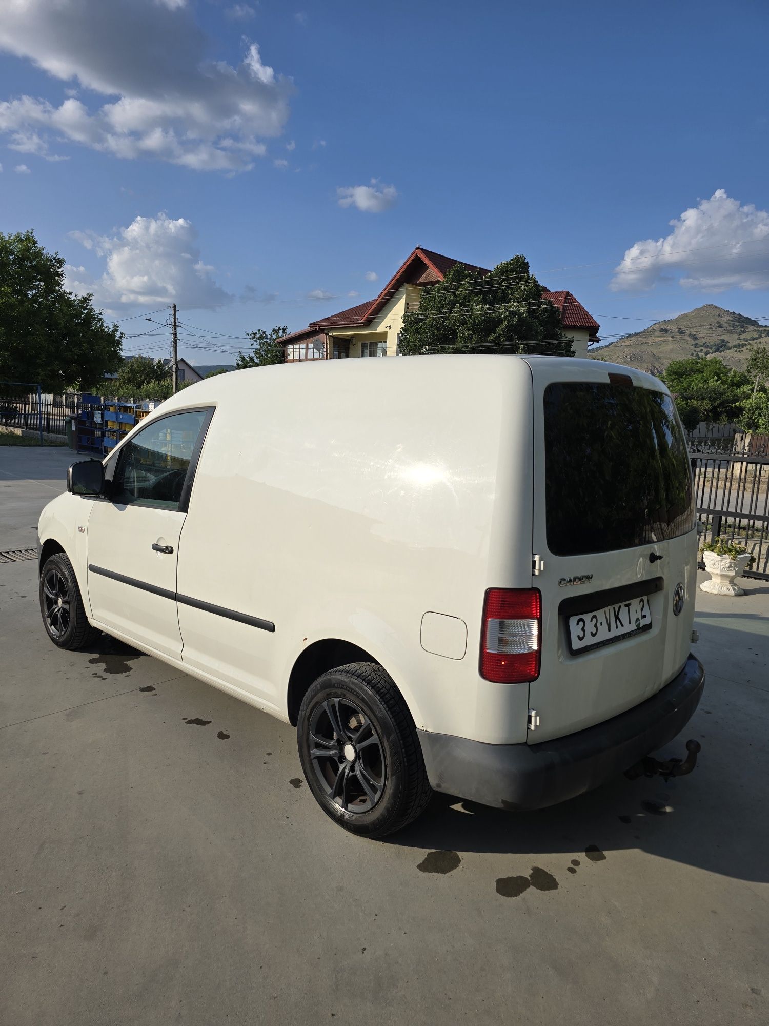 Volkswagen Caddy / 2.0SDI / 2008 / NAVI / cârlig remorcare