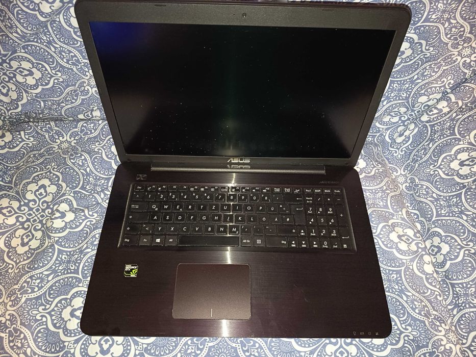 Placa baza laptop Asus F756ux , i5 6200, gtx 950m  + carcasa completa