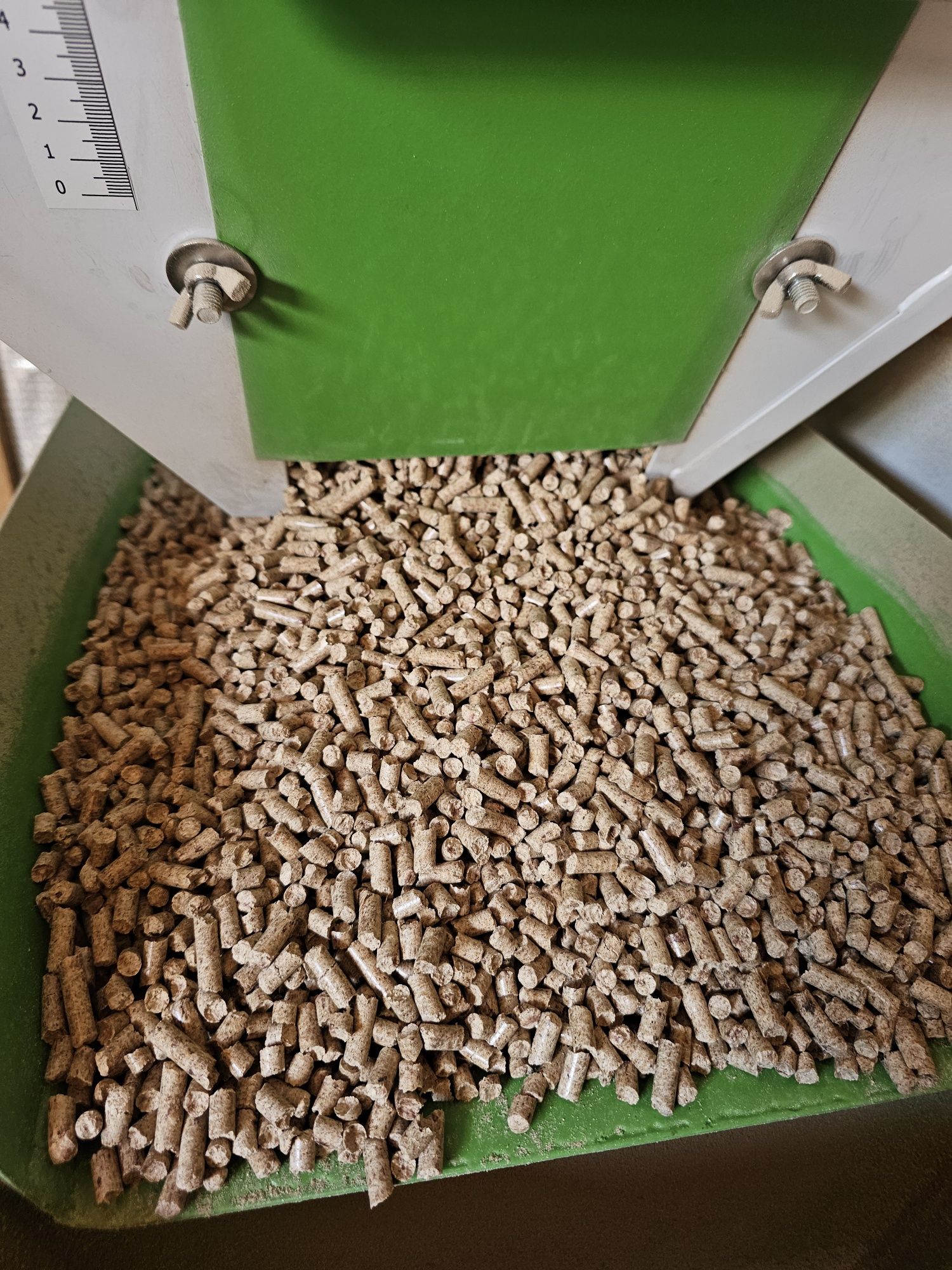 Peleti Producție Proprie