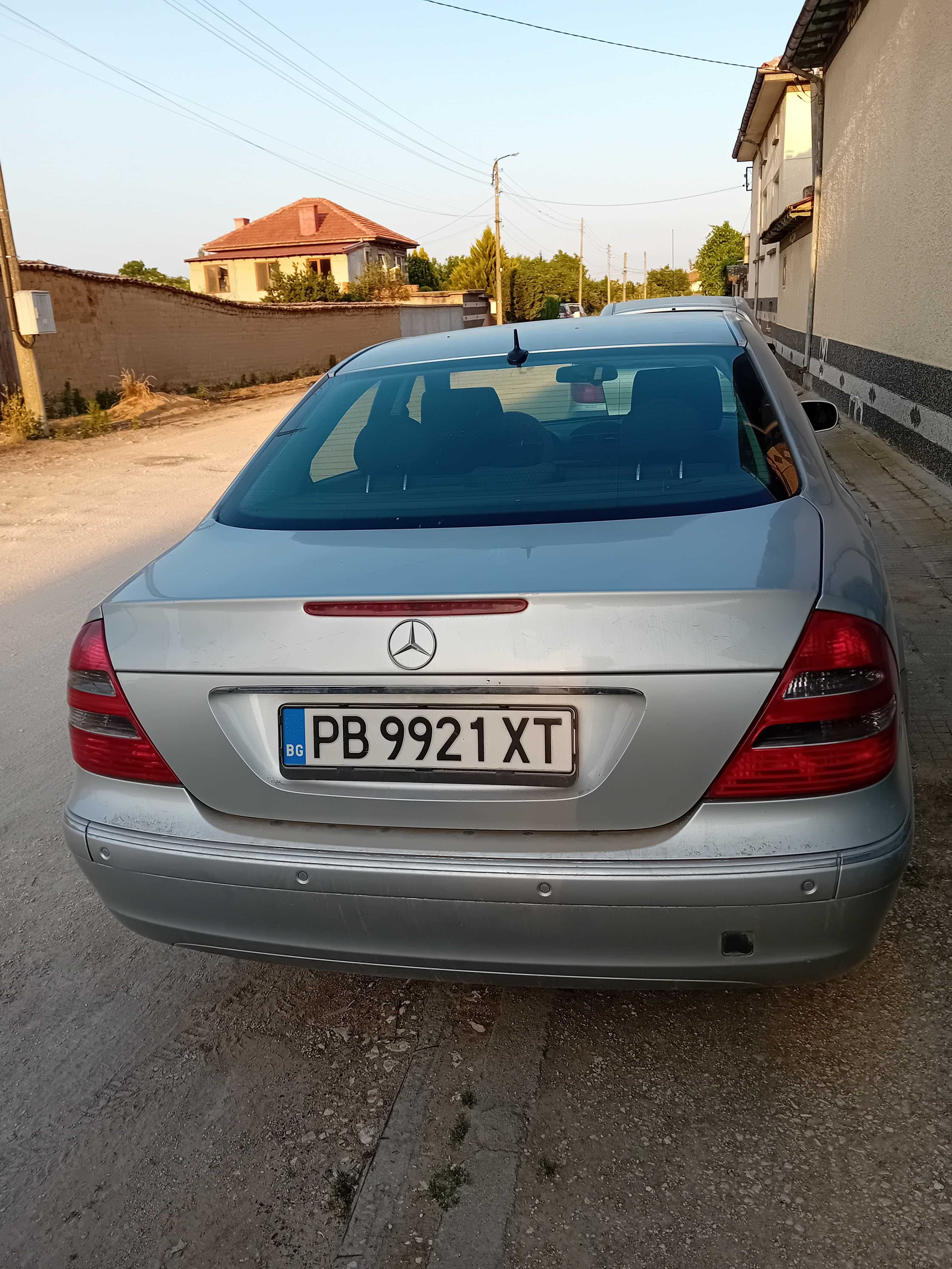 Мерцедес Е 270  автоматик дизел
