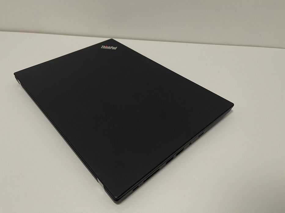 Lenovo ThinkPad T495 • 16GB RAM • 1TB SSD • Tastatura iluminata