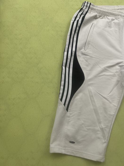 Pantaloni adidas, marimea XL