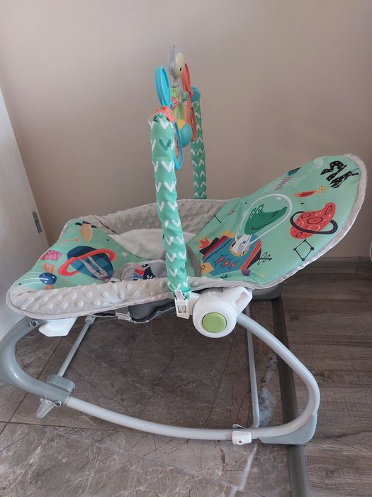 Електрически шезлонг-люлка