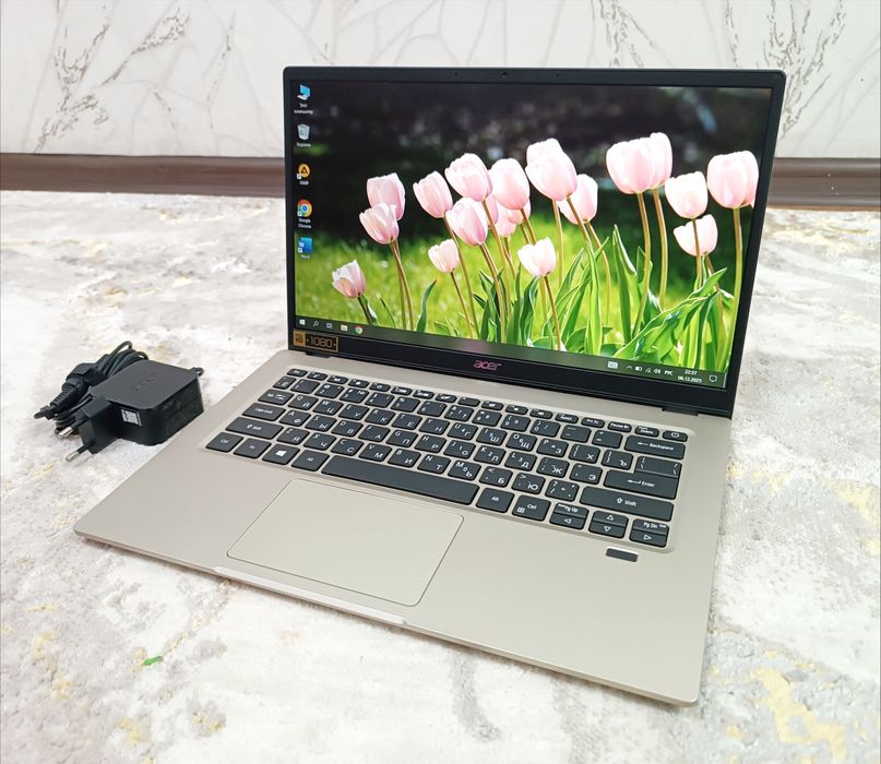 Notebook Acer Swift 4-х ядерный.