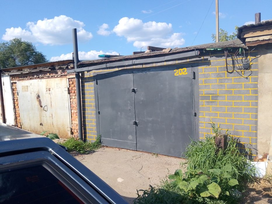 Продам гараж  район жазира водник
