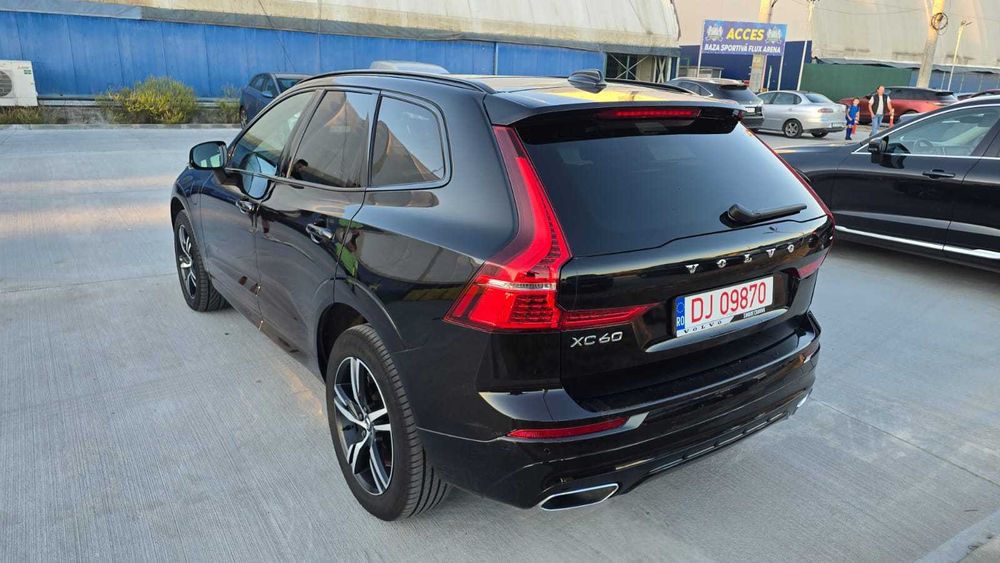 Volvo XC60 T6 Recharge R-Design AWD 2021