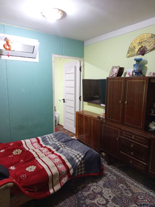 Продаётся своя срочно.