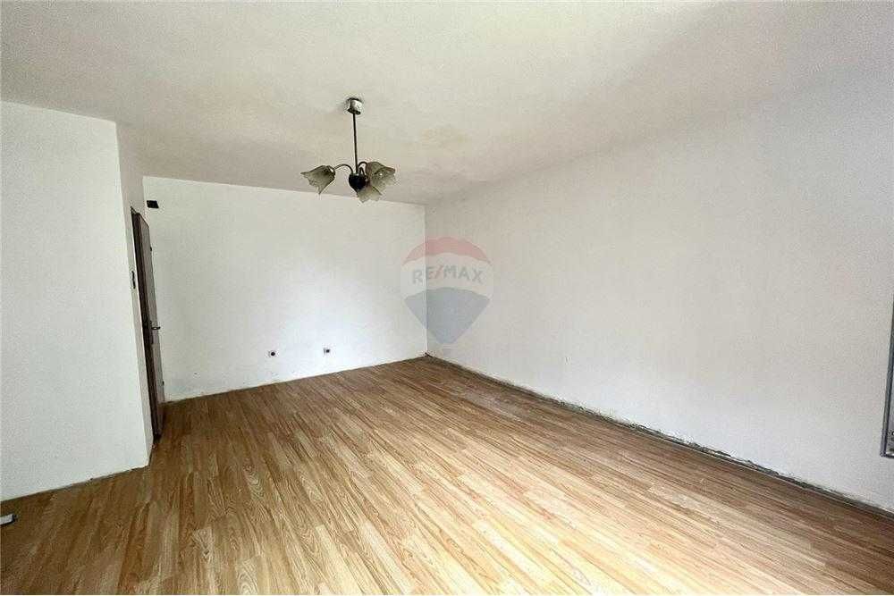 Продава се Къща в с. Ореш, Област Велико Търново - 95 кв.м за 200 €/кв.м - Снимка #6