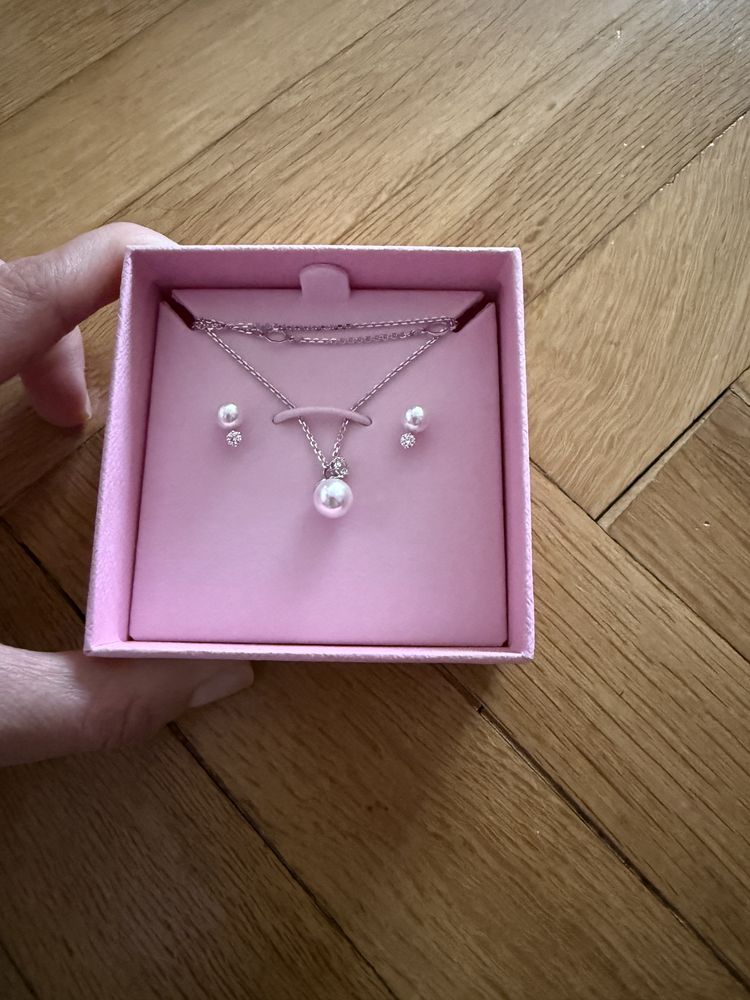 Обеци Swarovski Сваровски