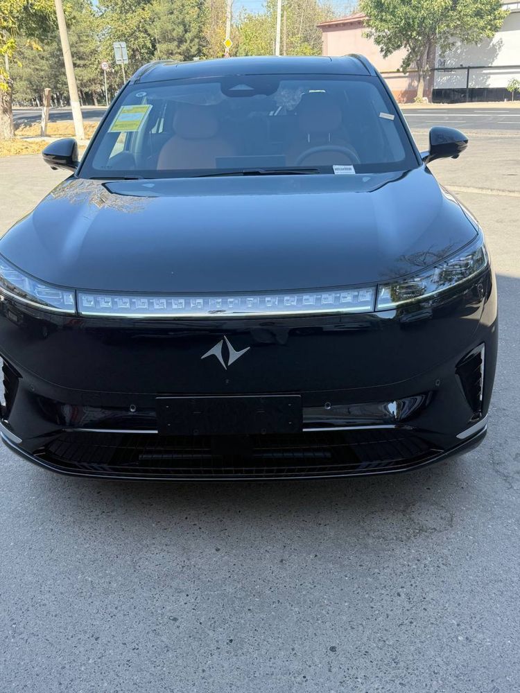 Dongfeng 008 oxirgi pazitsiya 2026 restailing